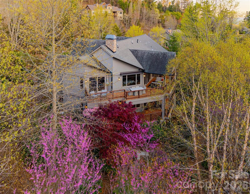 256 Senator Reynolds Rd, Asheville, NC 28804