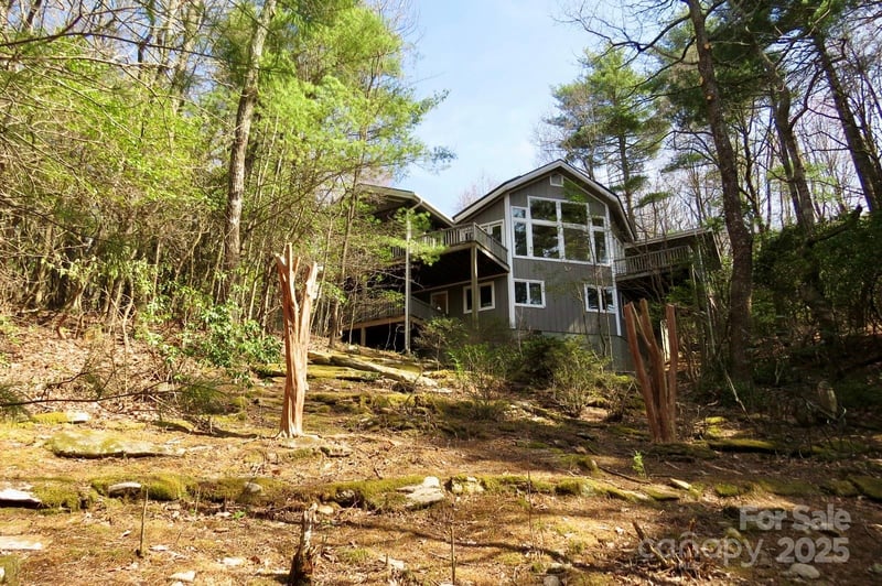 422 Lakeside Dr #L015, L016, Lake Toxaway, NC 28747