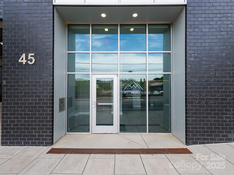 45 Asheland Ave #405, Asheville, NC 28801