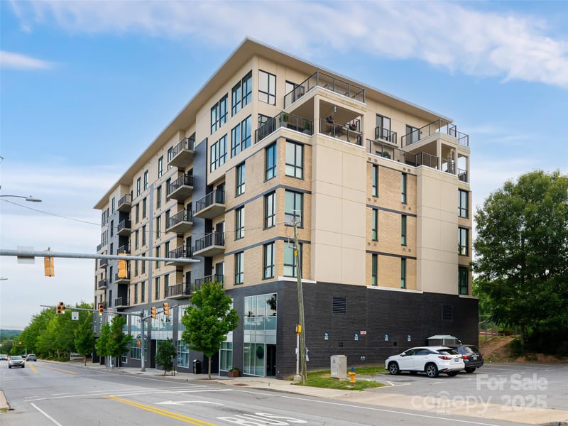 45 Asheland Ave #405, Asheville, NC 28801