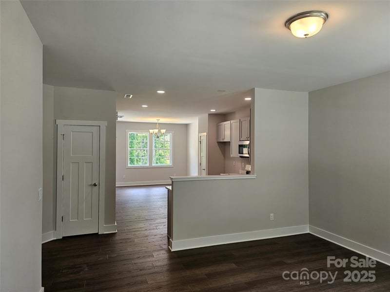139 Brooks Cove Rd, Black Mountain, NC 28711