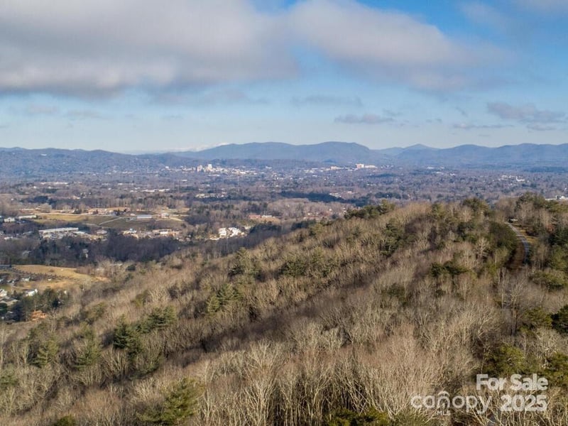 228 Spivey Mountain Rd #5, Asheville, NC 28806