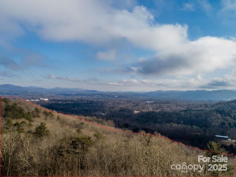228 Spivey Mountain Rd #5, Asheville, NC 28806