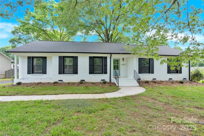 6600 Knightswood Dr, Charlotte, NC 28226
