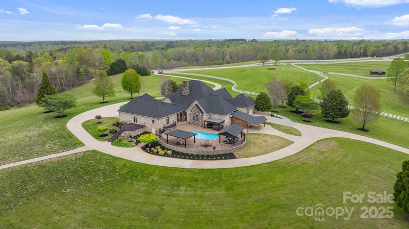 265 Phillip Henderson Rd, Rutherfordton, NC 28139