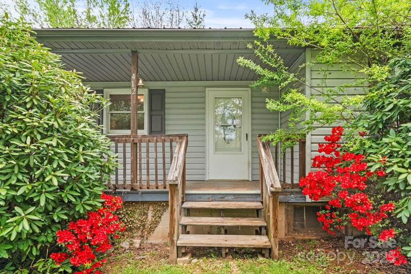 412 Trammell Ave, Canton, NC 28716