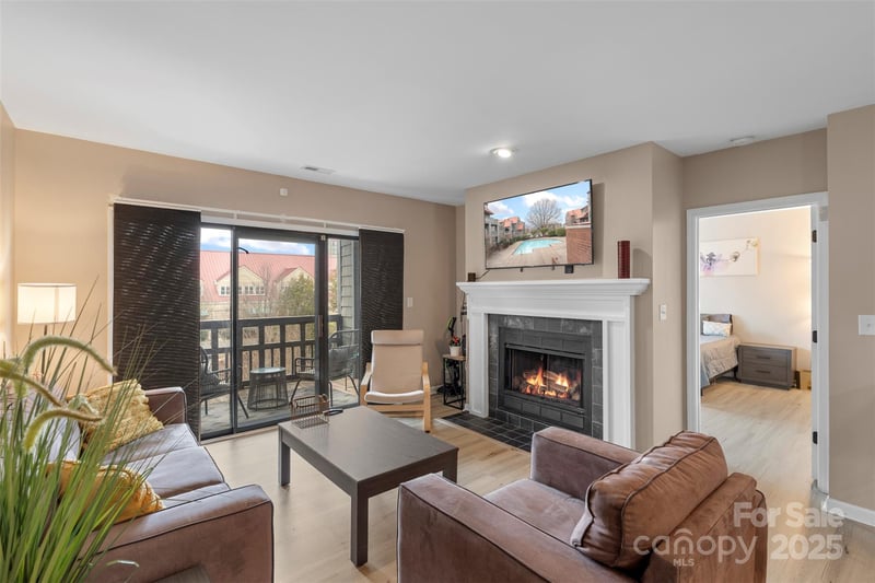 9029 J M Keynes Dr #63, Charlotte, NC 28262