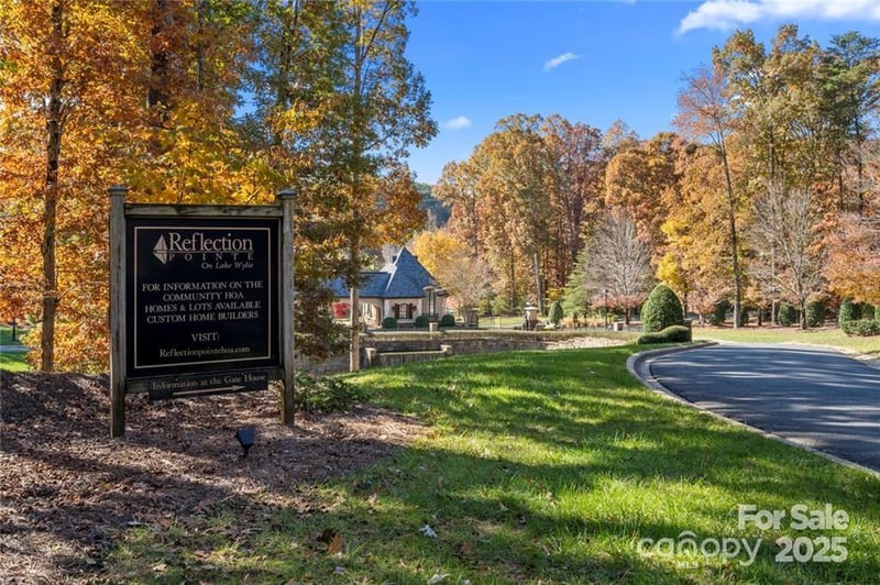 1029 Glade Spring Ct, Belmont, NC 28012