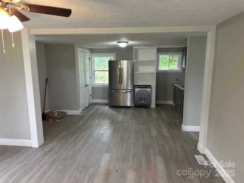 209 Brookview Rd, Statesville, NC 28625