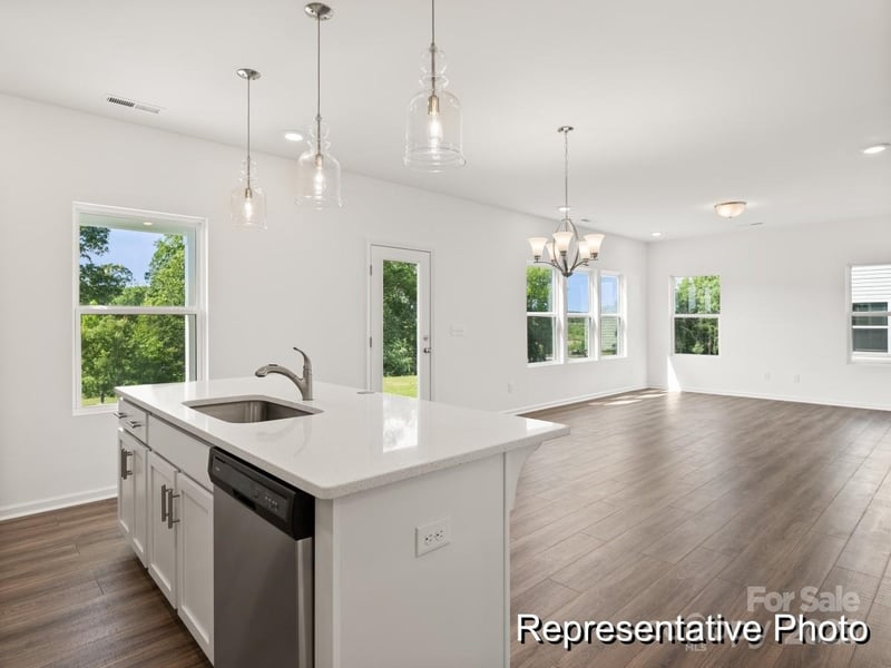 106 Jetty Ln #472, Statesville, NC 28677