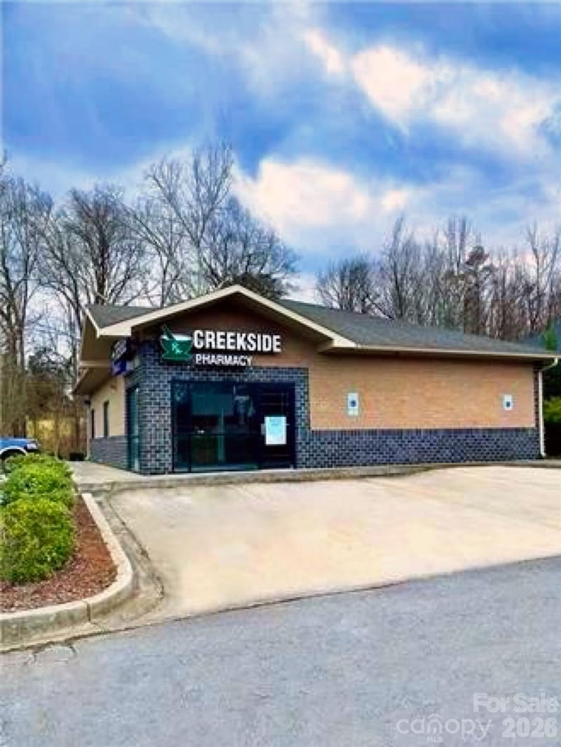 1007 Creekside Medical Dr, York, SC 29745