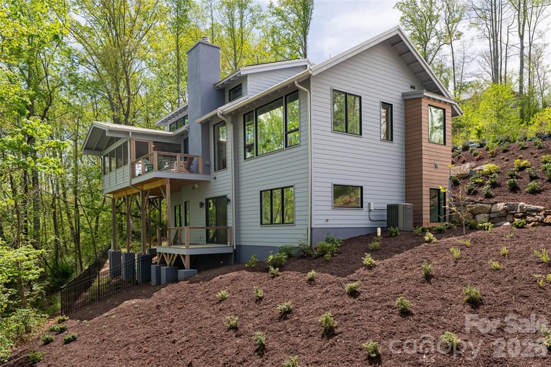 26 Hickory Top Ln, Asheville, NC 28805