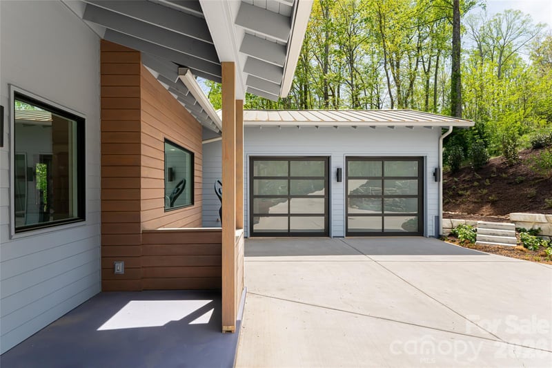 26 Hickory Top Ln, Asheville, NC 28805