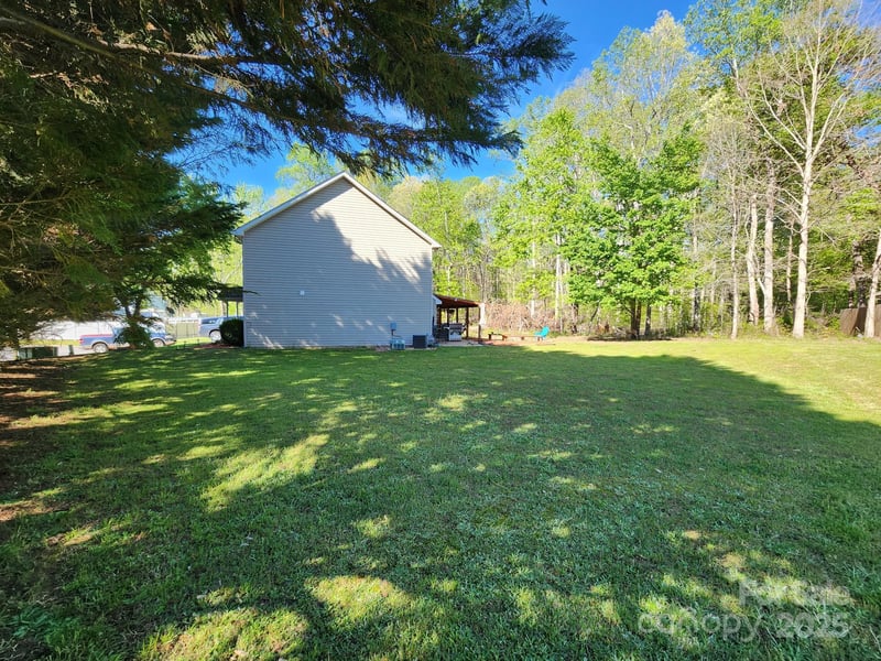 400 Antlers Ct, Gastonia, NC 28052