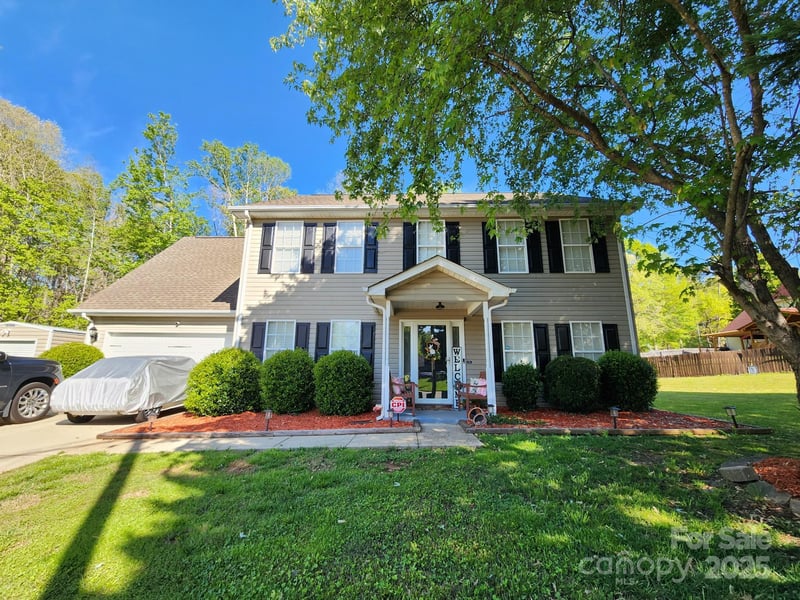 400 Antlers Ct, Gastonia, NC 28052