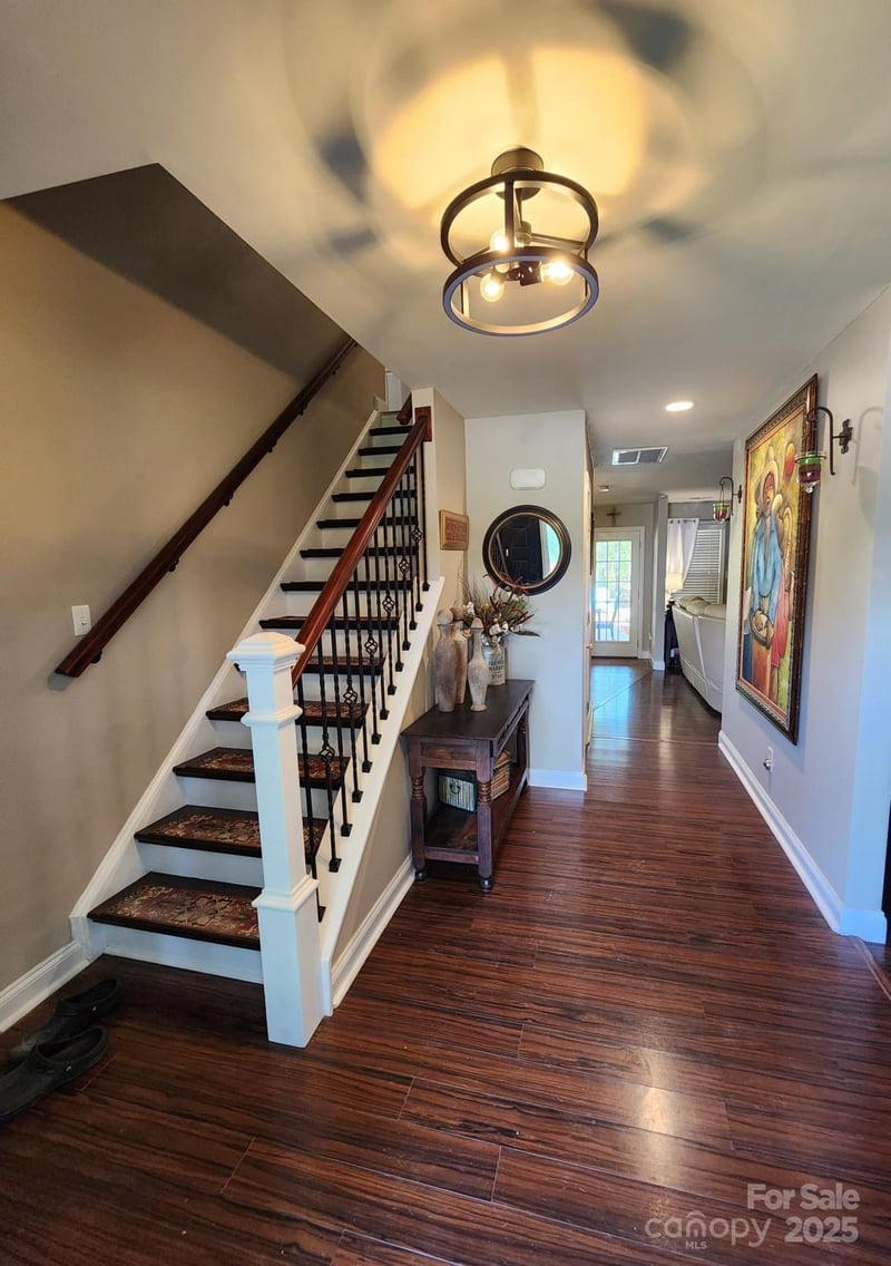 400 Antlers Ct, Gastonia, NC 28052