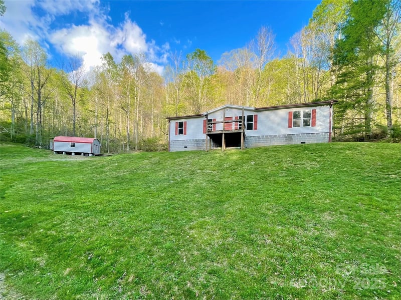 784 Fred Holcombe Rd, Mars Hill, NC 28754