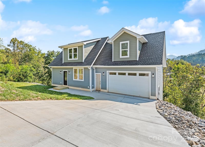 148 Amblers Knoll Rd, Weaverville, NC 28787