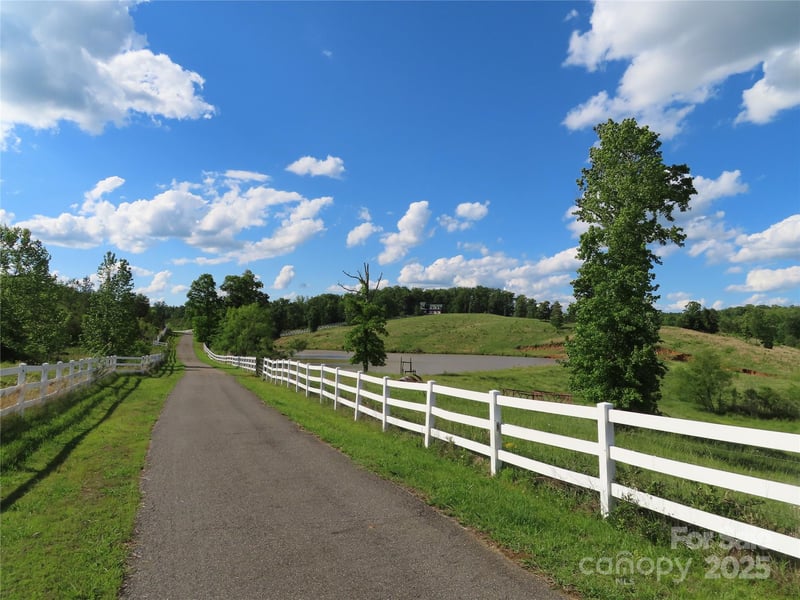 2530 Sharon Rd, York, SC 29745