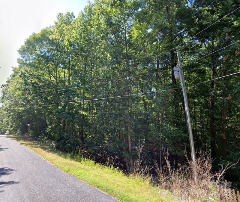Muriel Ln, Asheboro, NC 27205