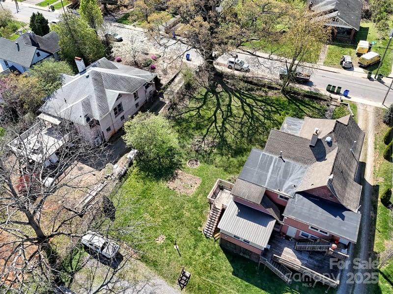 31 Westwood Pl, Asheville, NC 28806