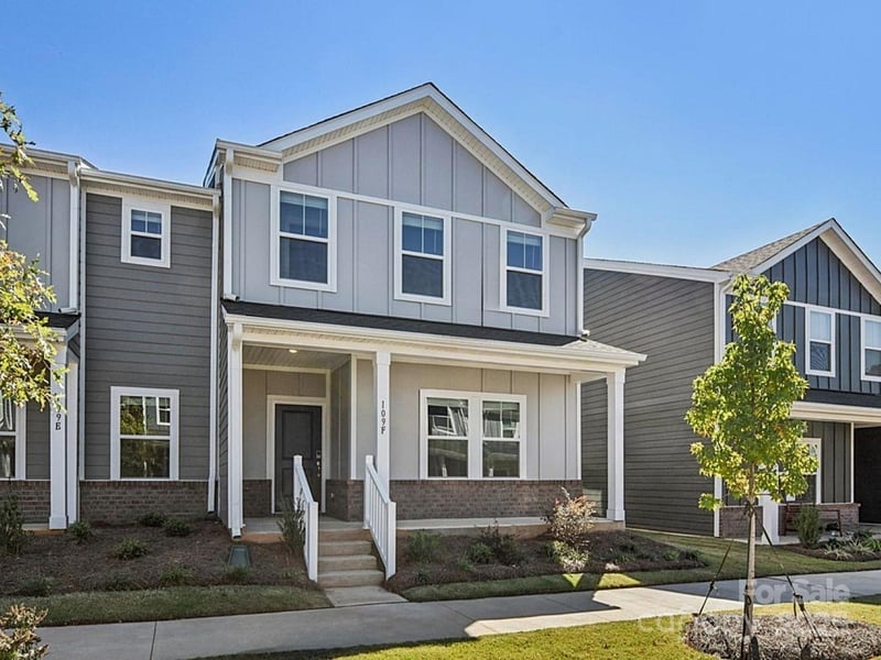 109 Ciara Pl #F, Mooresville, NC 28115