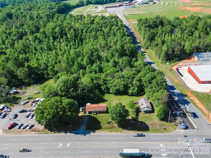 1123 Us 70 Hw, Newton, NC 28658