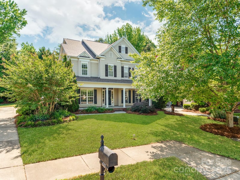533 Montgrove Pl, Concord, NC 28027
