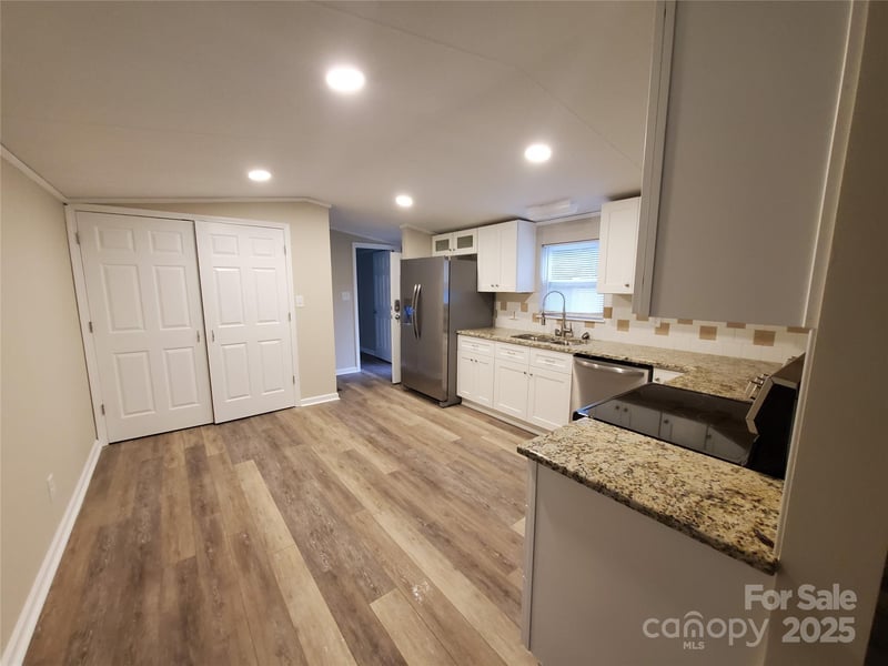 624 Brevard St, Kings Mountain, NC 28086