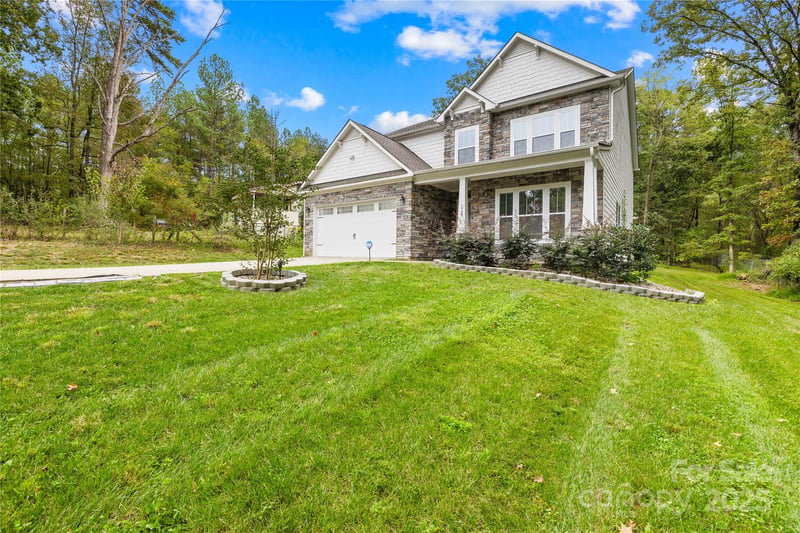 1727 Grace Ln, Charlotte, NC 28262