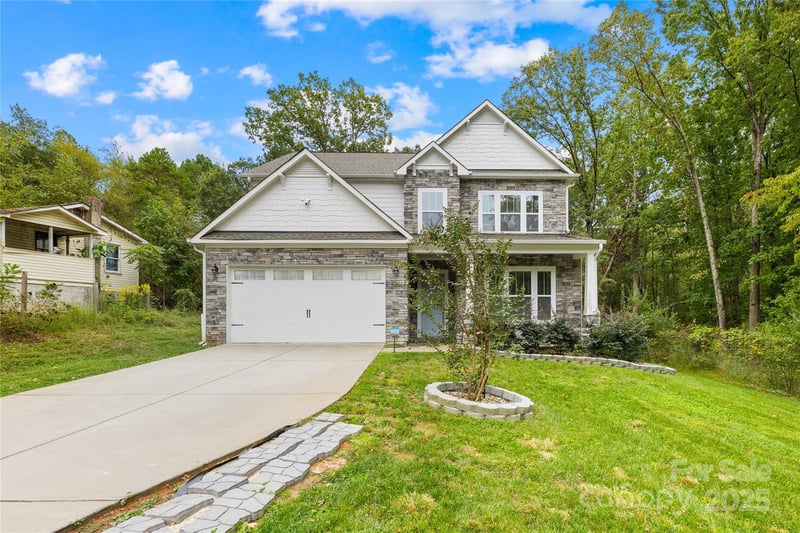 1727 Grace Ln, Charlotte, NC 28262