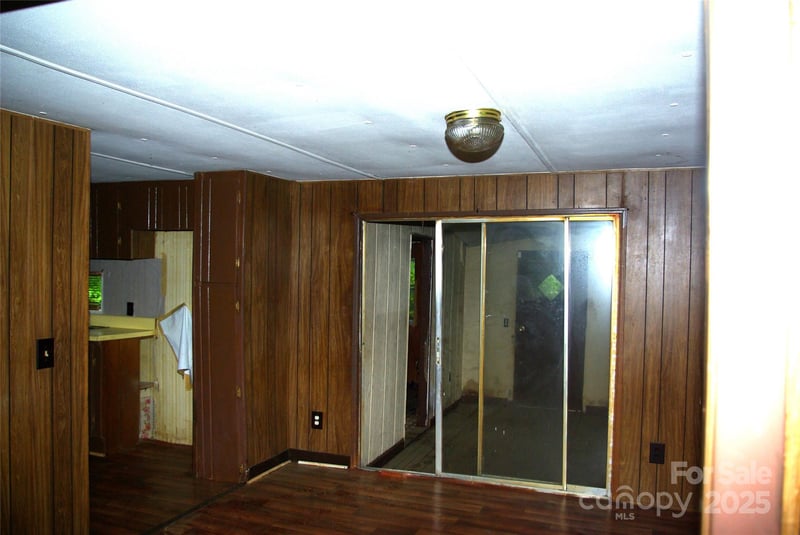 3225 Sawmill Rd, Hickory Grove, SC 29717