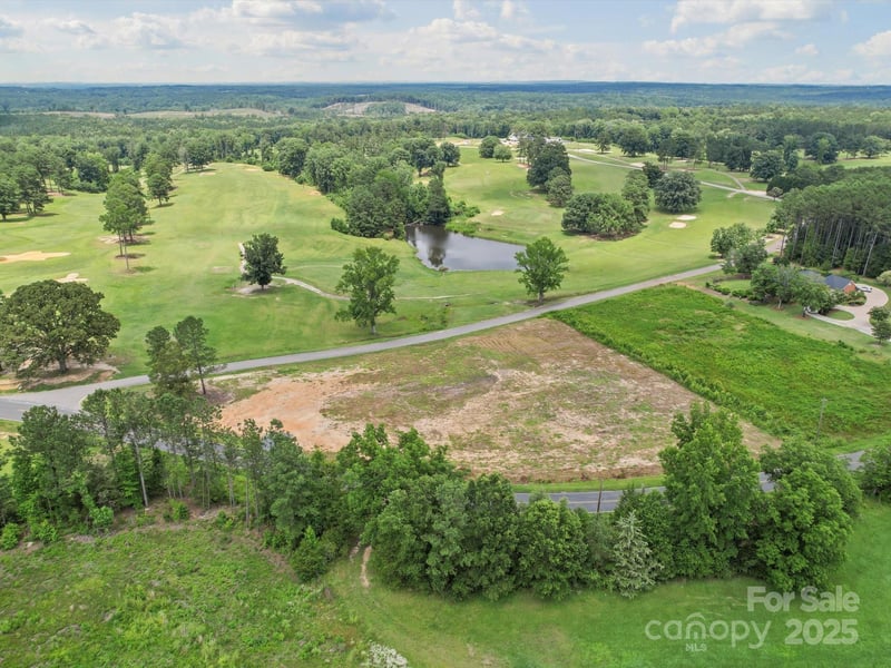 2337 Country Club Rd, Wadesboro, NC 28170