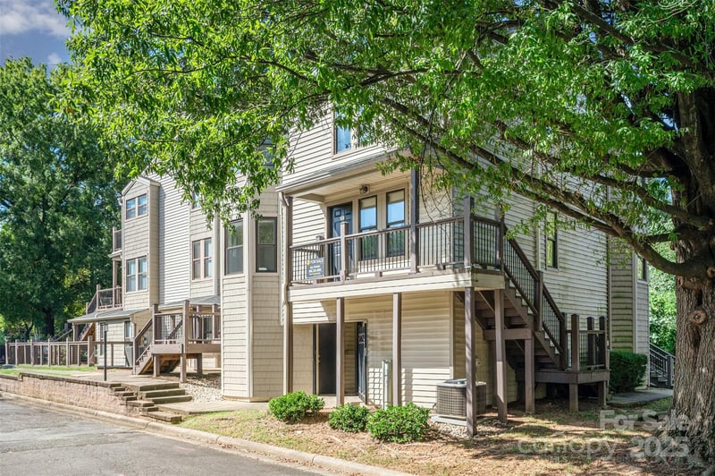 216 Clarkson St #E, Charlotte, NC 28202