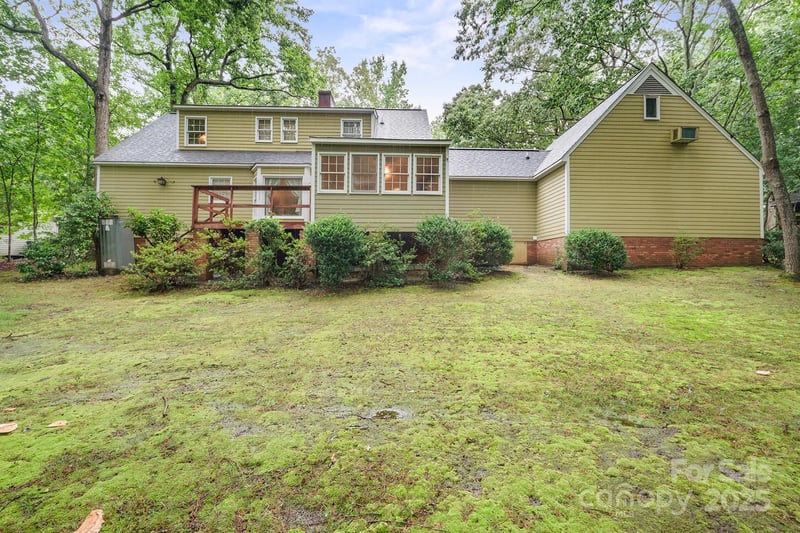 112 Julia Dr, Lincolnton, NC 28092