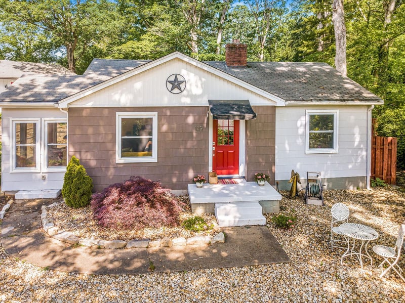 139 Beverly Rd, Asheville, NC 28805