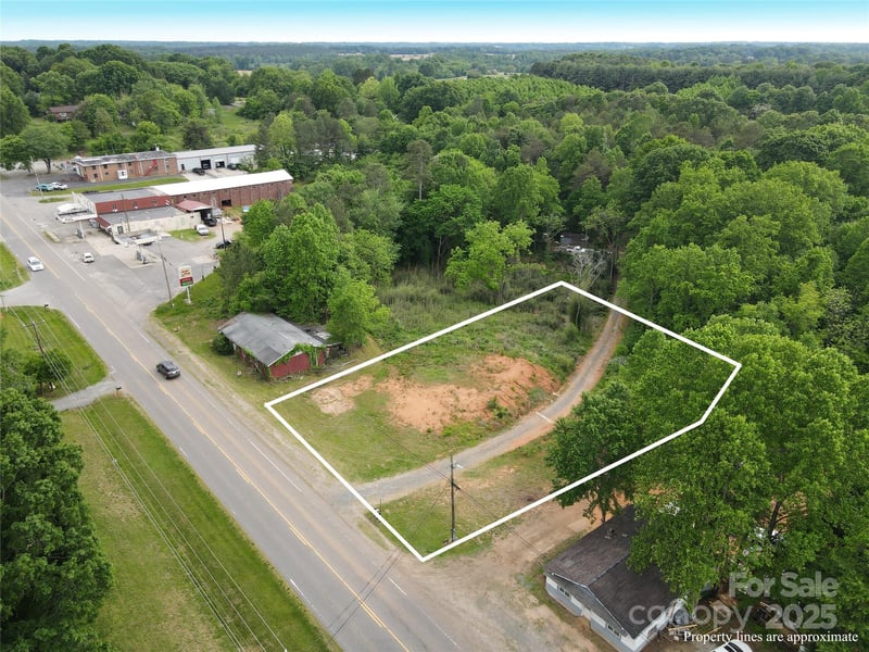 3027 Wilkesboro Hw, Statesville, NC 28625
