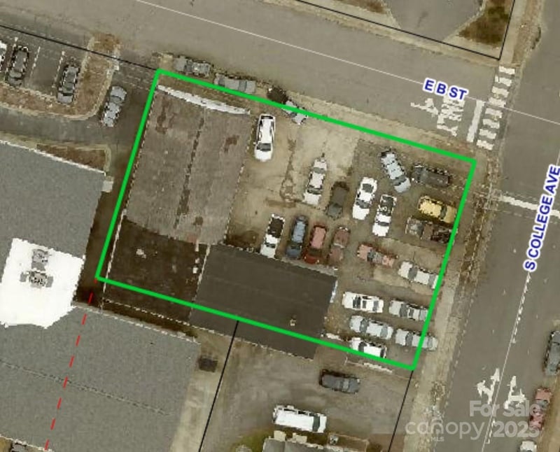 11 B St, Newton, NC 28658