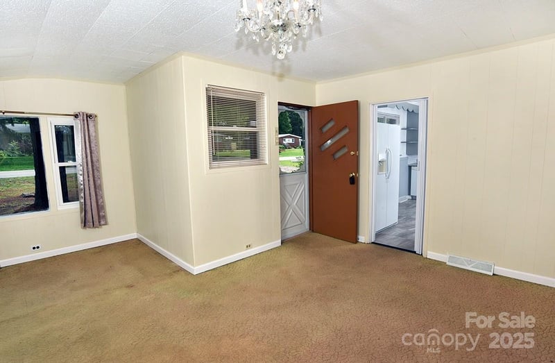 709 Sunset Dr, Salisbury, NC 28147