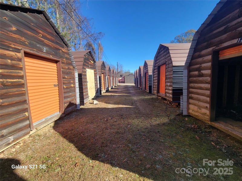 2412 Hwy 19 Hw, Bryson City, NC 28713
