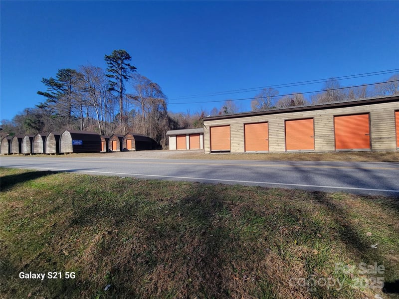 2412 Hwy 19 Hw, Bryson City, NC 28713