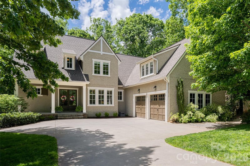 20 East Owl Creek Ln, Fairview, NC 28730