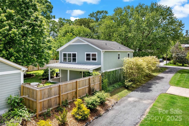 24 Browndale Rd, Asheville, NC 28805