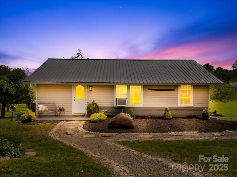 16 Julep Dr, Alexander, NC 28701