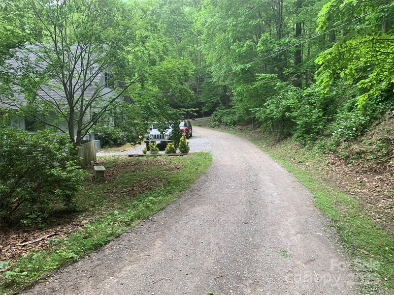 5 Friar Tuck Ln #5, Maggie Valley, NC 28751