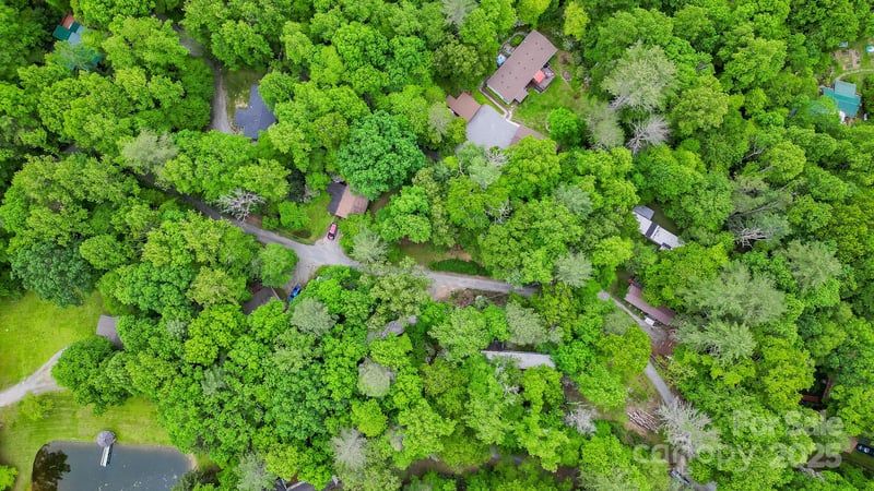 140 Old Ccc Rd, Hendersonville, NC 28739