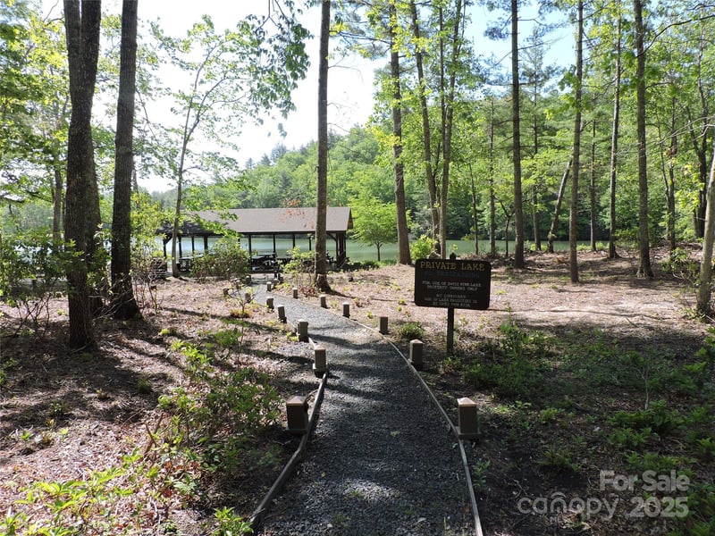 Swiss Pine Lake Dr, Spruce Pine, NC 28777