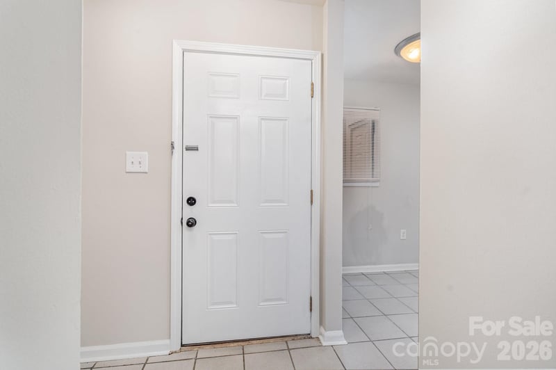 8005 Horse Chestnut Ln, Charlotte, NC 28277