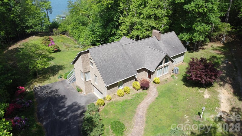 240 Goshen Ter, Wilkesboro, NC 28697