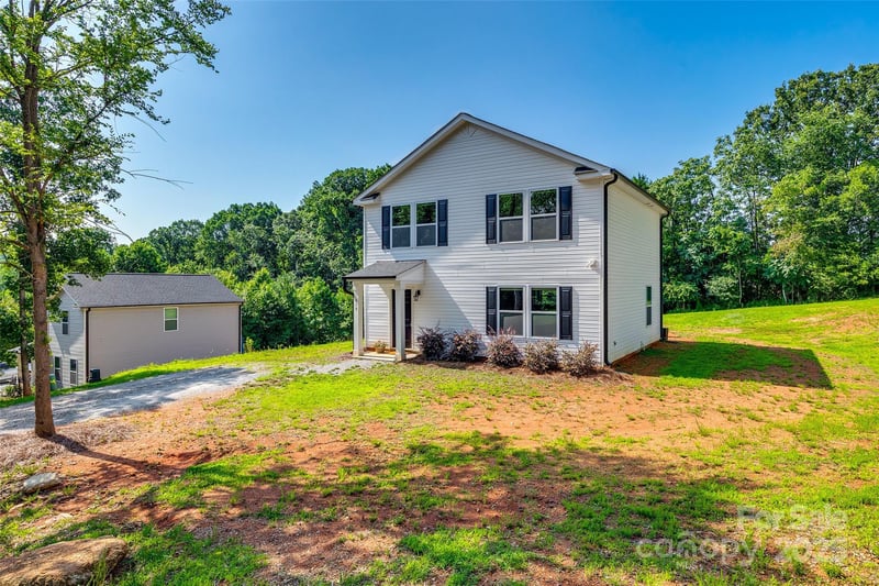 415 Kickapoo Ave, Gastonia, NC 28056